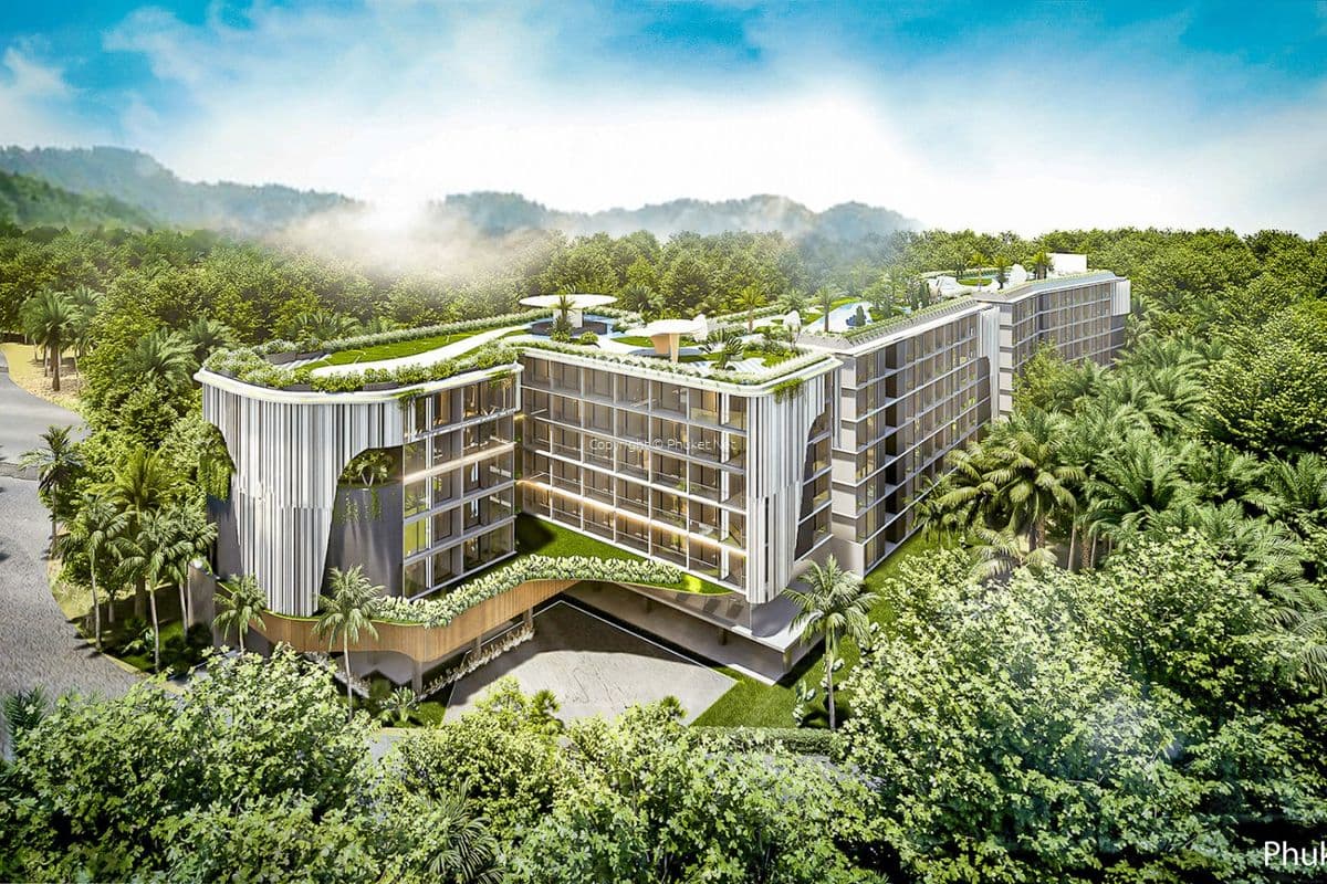 Sun Hills lakeside